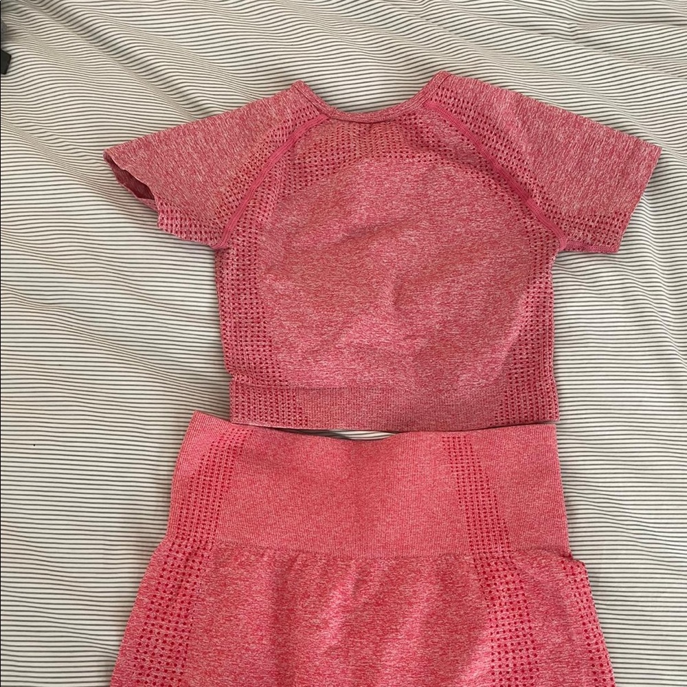 Amazon Sport top and shorts size S